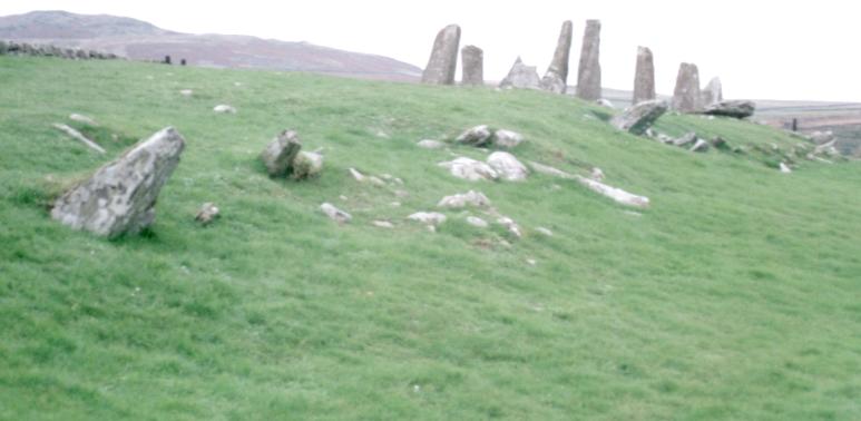 From the back, looking along the length of the cairn towards the east. 	