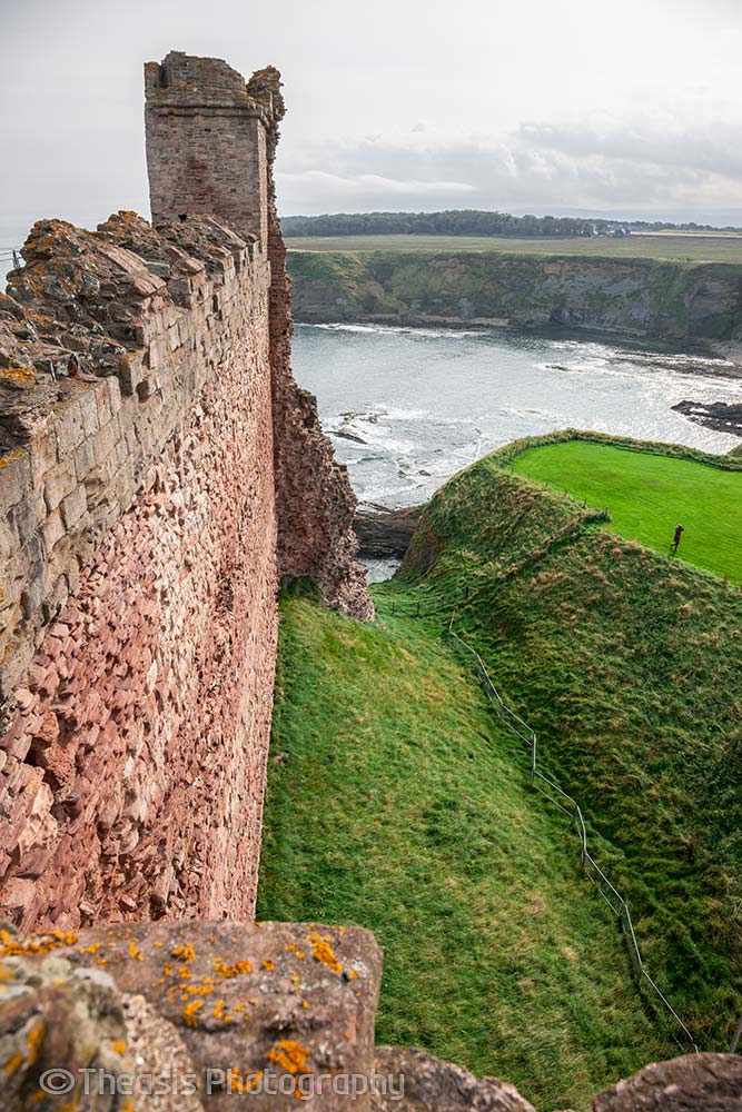 Looking south along the wall from the gatehouse.