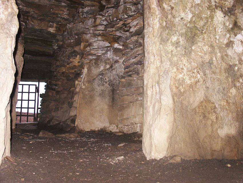 The entrance passage to the southerly chamber.  The large slab in the foreground separates the main chamber from the "ante-chamber".